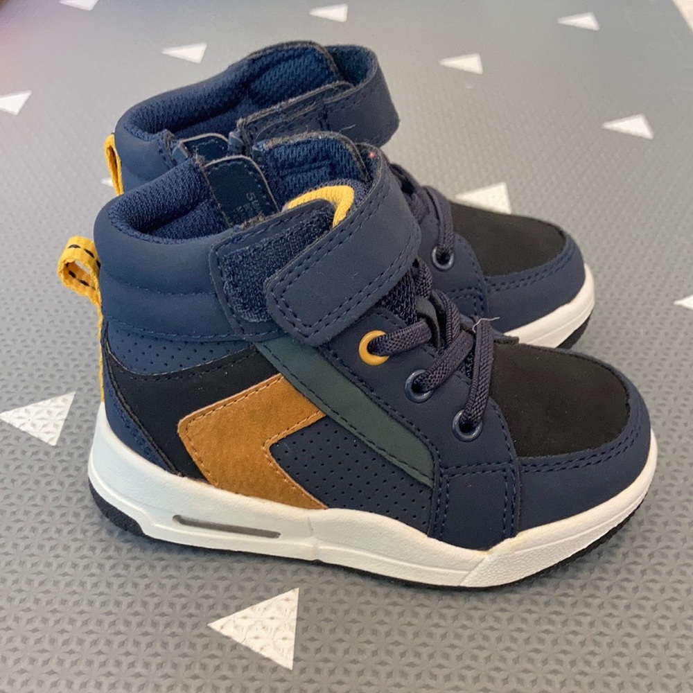 Cat & Jack sneakers